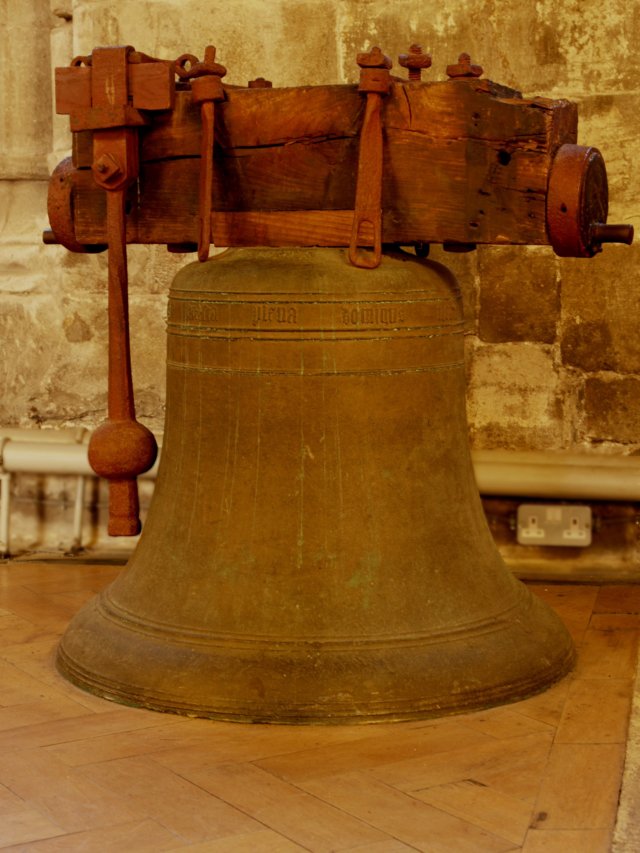 thebell.jpg
